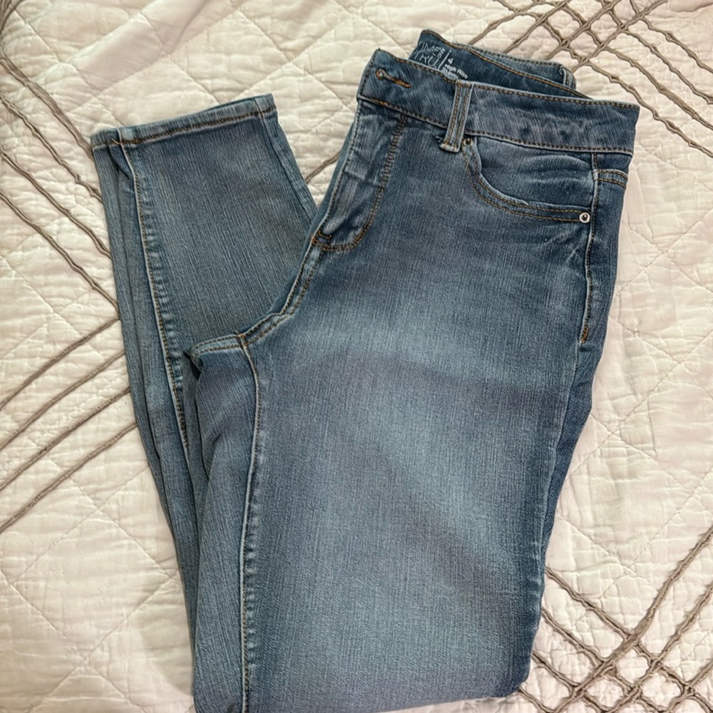 High rise skinny jeans